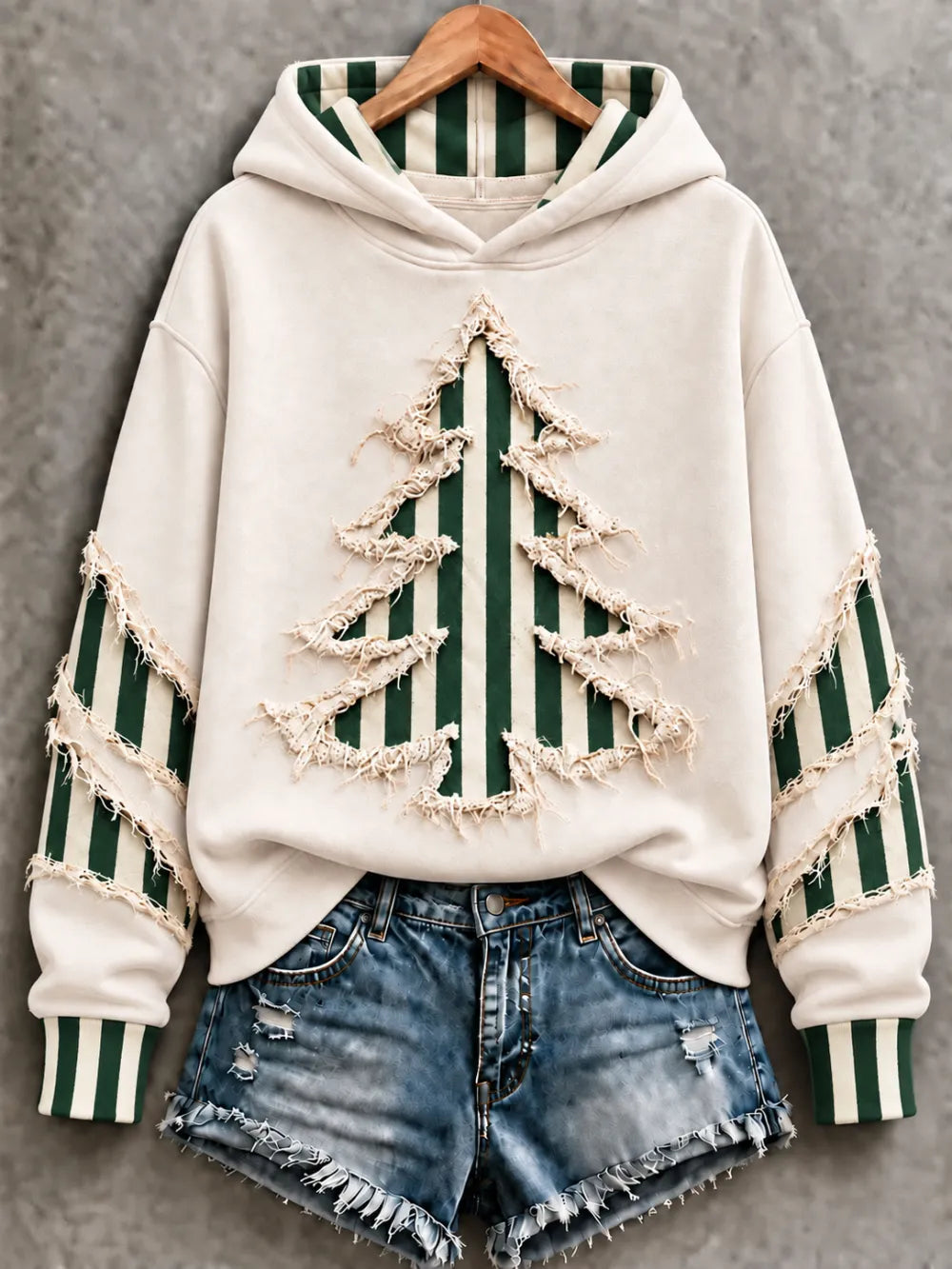 Women'S Christmas Tree Regular Sweatshirt