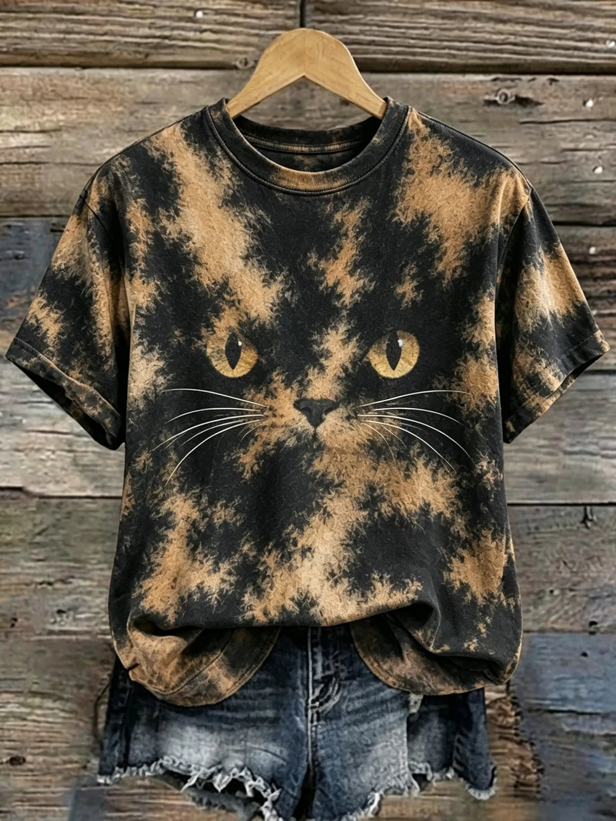 Women's Retro Abstract Creative Tortoiseshell Cat Graphic Casual T-shirt