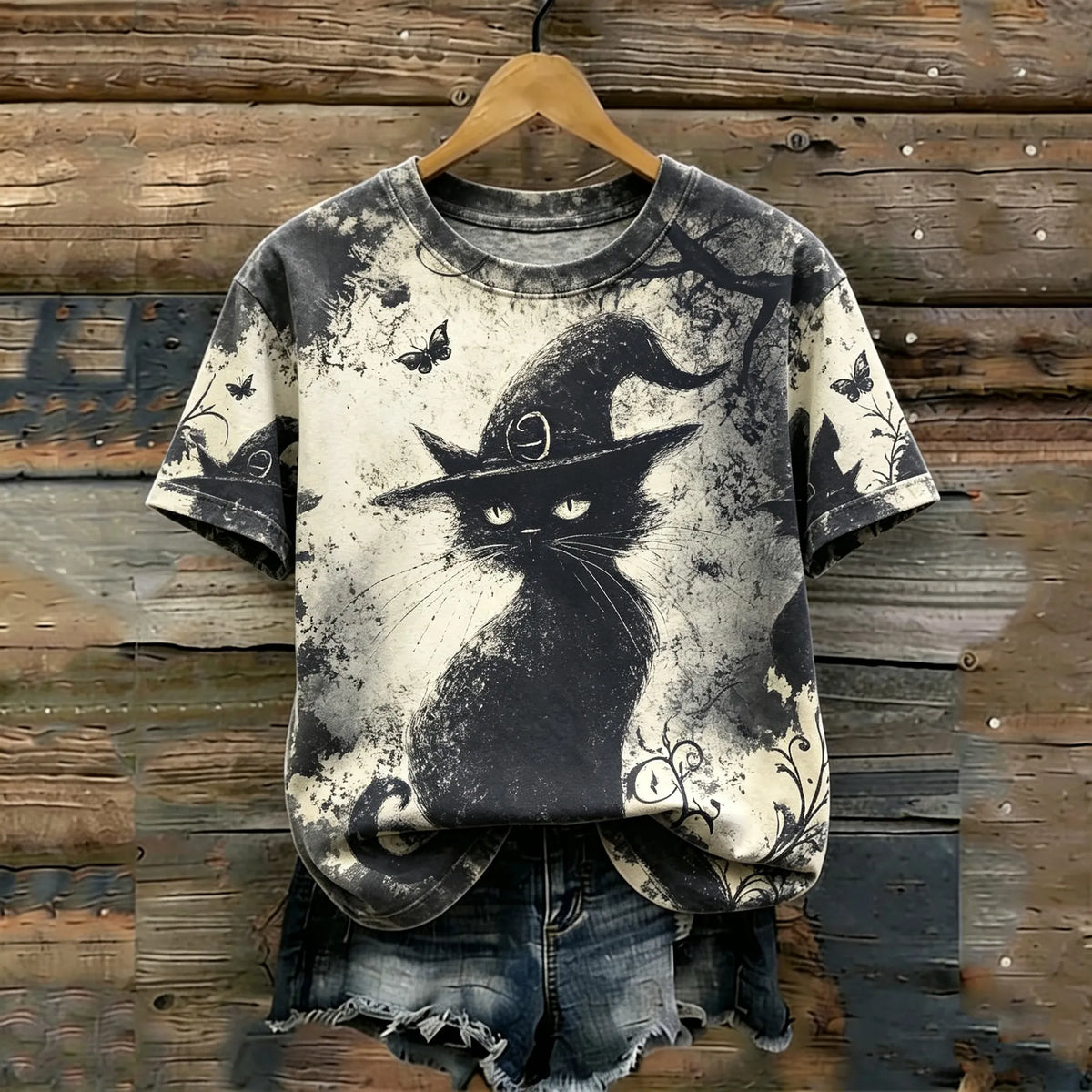 Women's Vintage Gothic Halloween Distressed Washed Witch Black Cat Pattern Short-sleeve T-shirt