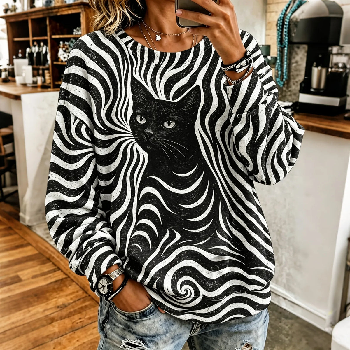 Women's Retro Halloween Black Cat Striped Sweatshirt