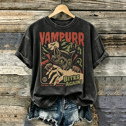 Abstract Creative Retro Halloween Vampire Cat Art Casual T-shirt