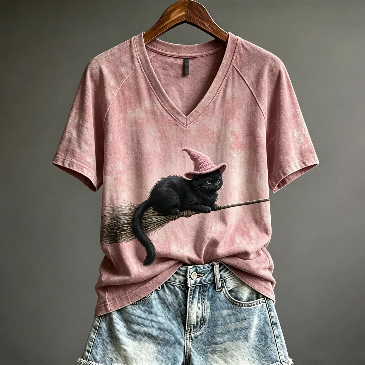 Women's Halloween Flying Fuzzy Witch Cat  Print Short-sleeved T-shirt